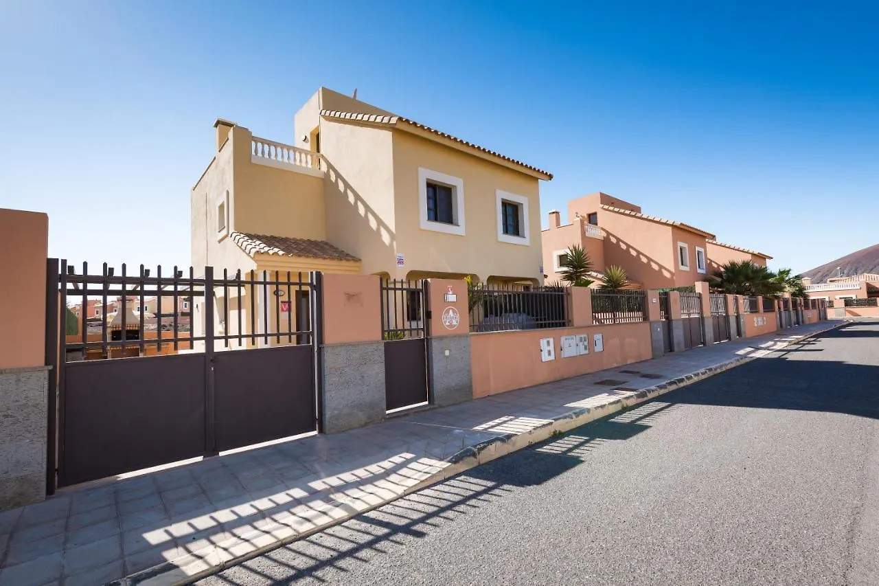 Home2Book Villa Aloha Sun Pool & Rooftop Corralejo